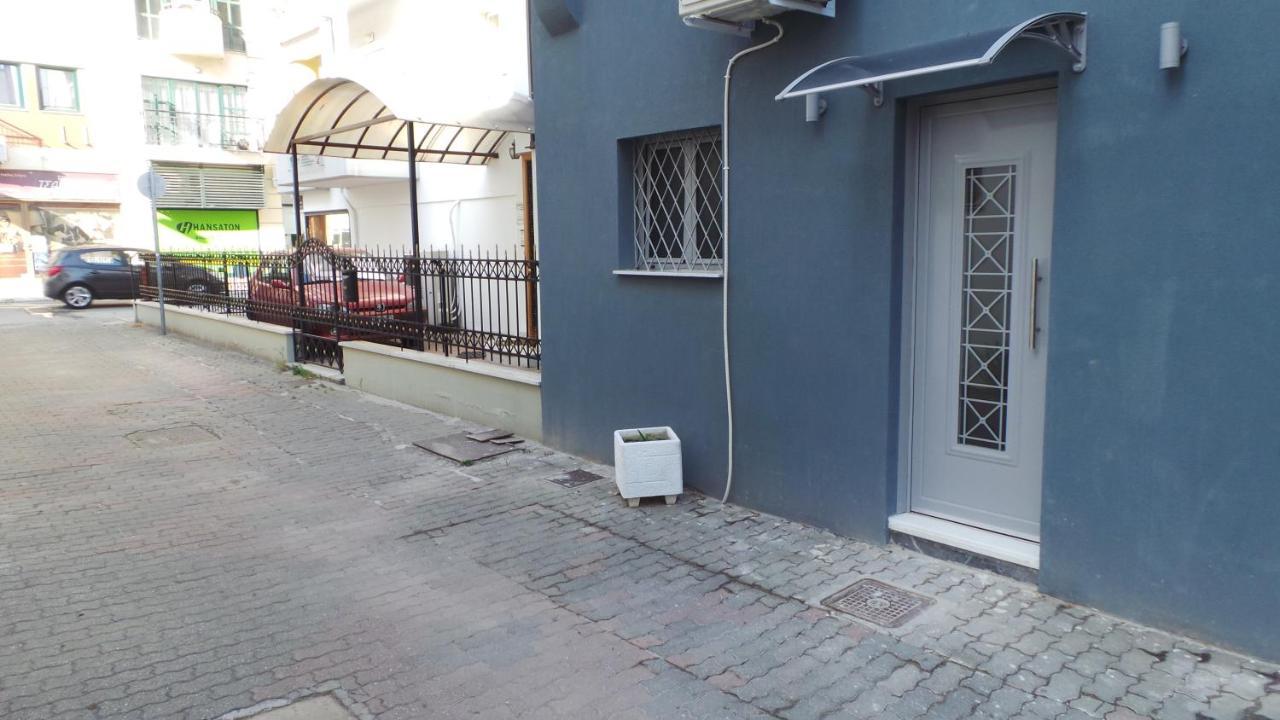 Katie's Blue House Apartment Volos